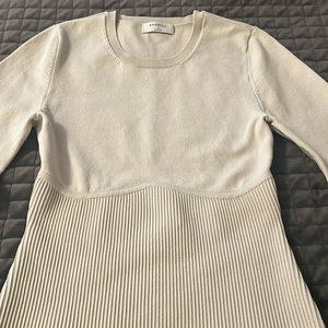Beige color top long sleeves